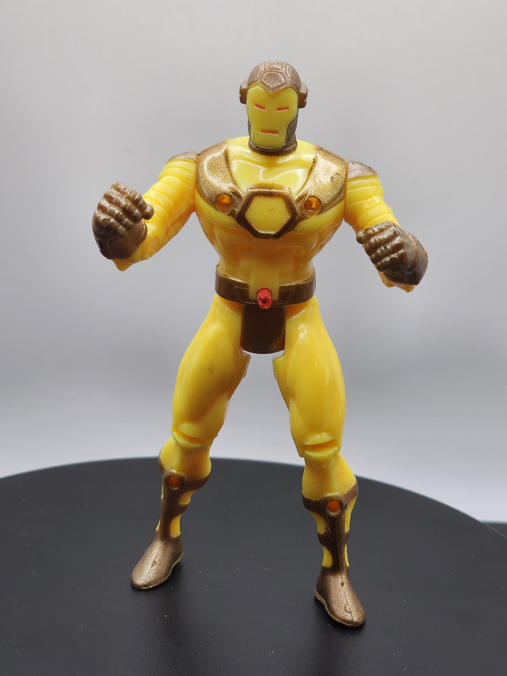 1996 Marvel Comic's Subterranean Armor Iron Man Action Figure Toy Biz 5"